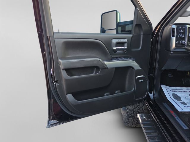 Used 2018 Chevrolet Silverado 2500 LTZ w/ Duramax Plus Package AWD/4WD image 11