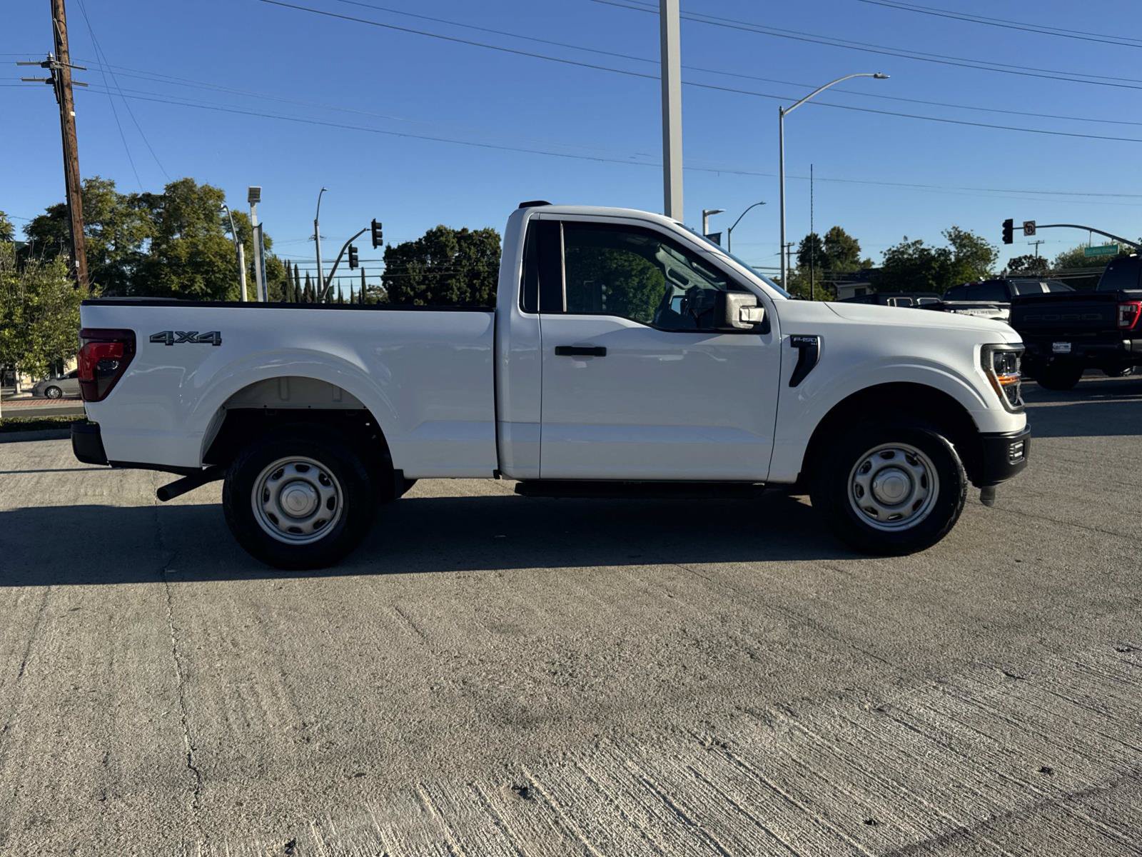 Used 2025 Ford F150 XL AWD/4WD image 2