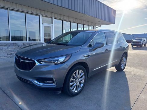 Used 2021 Buick Enclave Premium w/ Sun and Sites Package FWD image 1