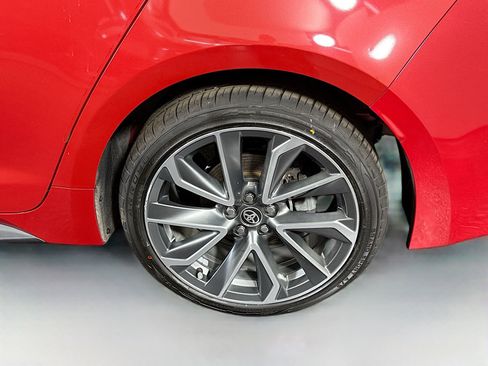 Used 2021 Toyota Corolla SE image 36