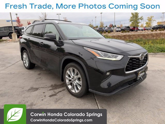 Used 2021 Toyota Highlander Limited AWD/4WD image 1