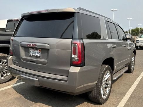 Used 2019 GMC Yukon SLT w/ Premium Edition AWD/4WD image 5