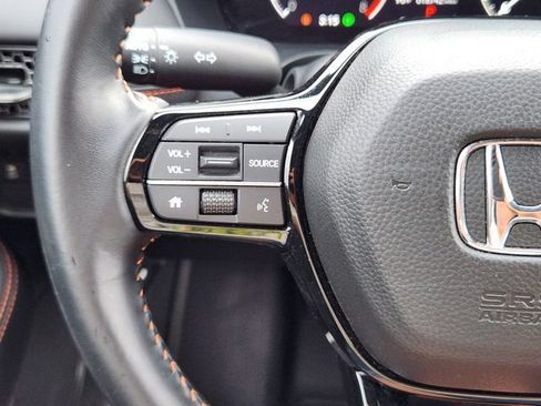 Used 2025 Honda HR-V Sport image 18