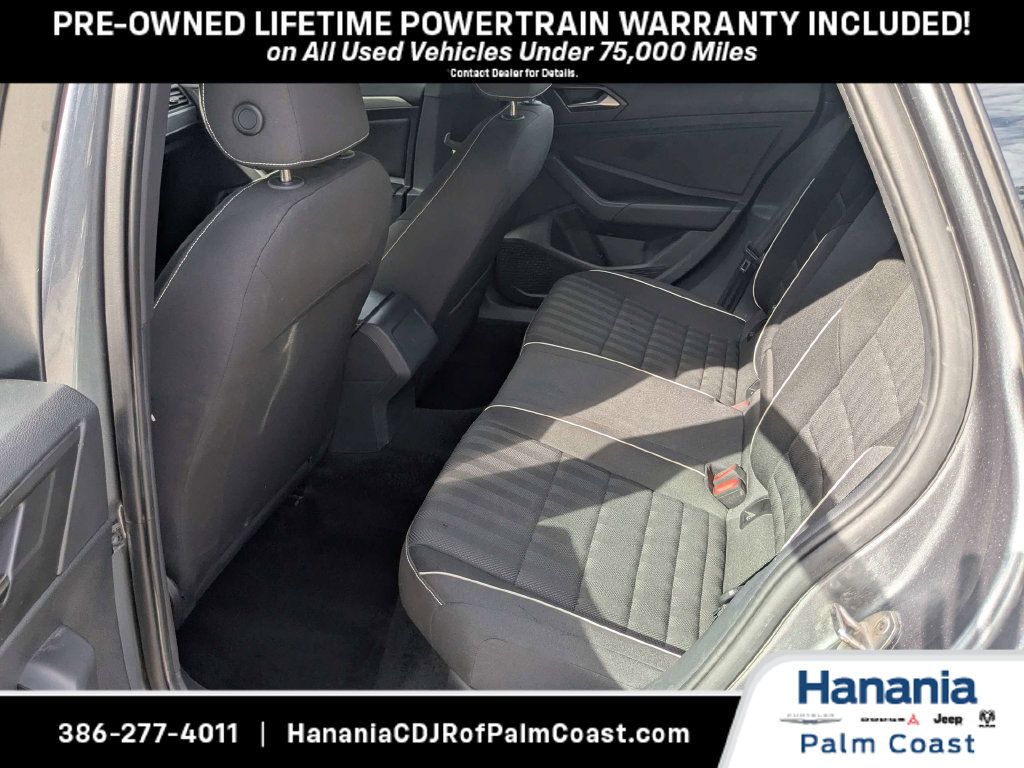 Used 2023 Volkswagen Jetta Sport FWD image 12