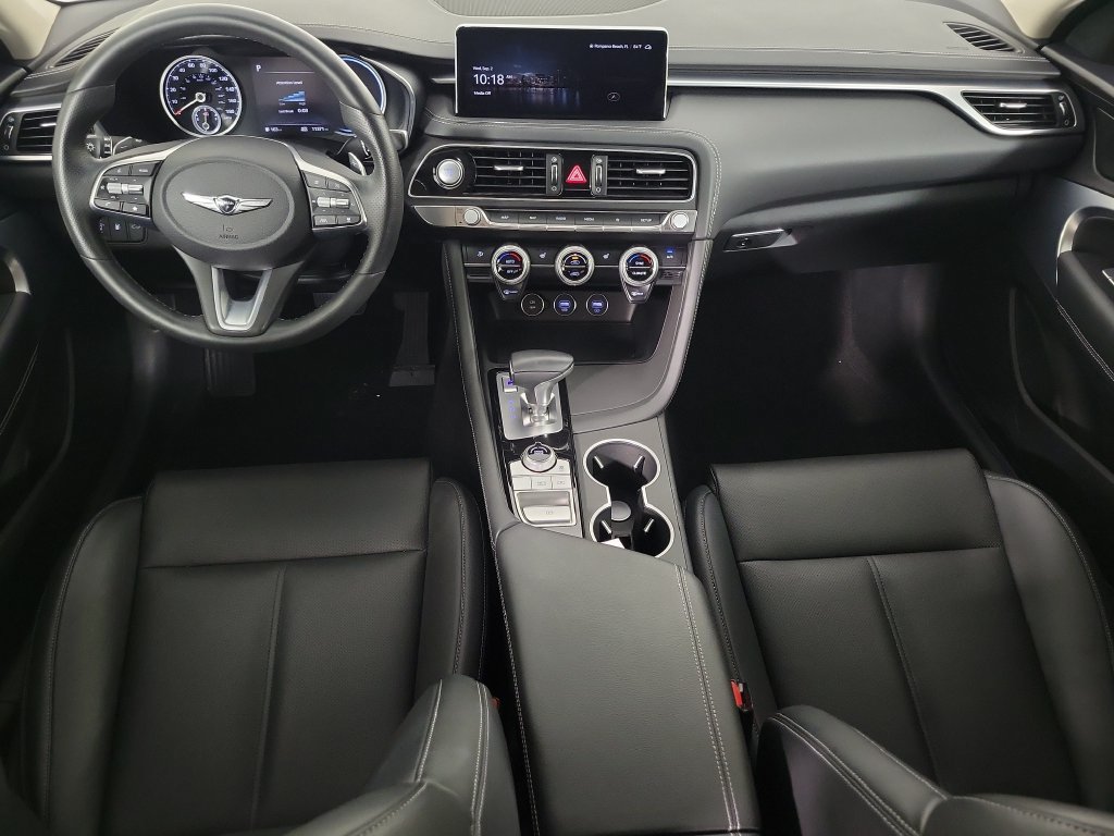 Used 2023 Genesis G70 2.0T RWD image 9