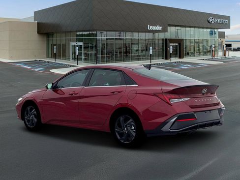 New 2026 Hyundai Elantra SEL Sport image 4