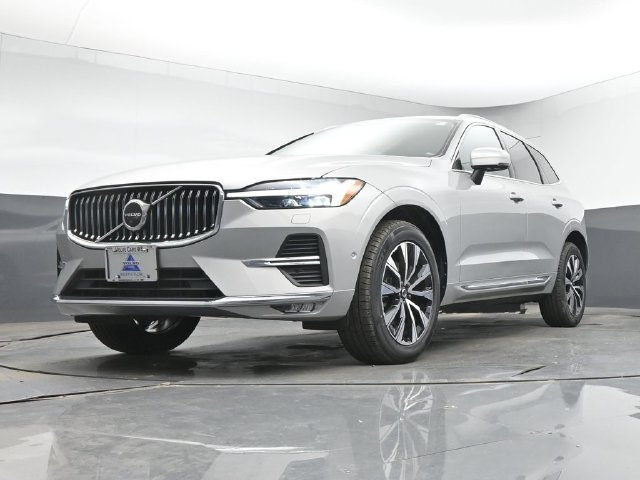 Used 2023 Volvo XC60 B5 Plus w/ Climate Package AWD/4WD image 38