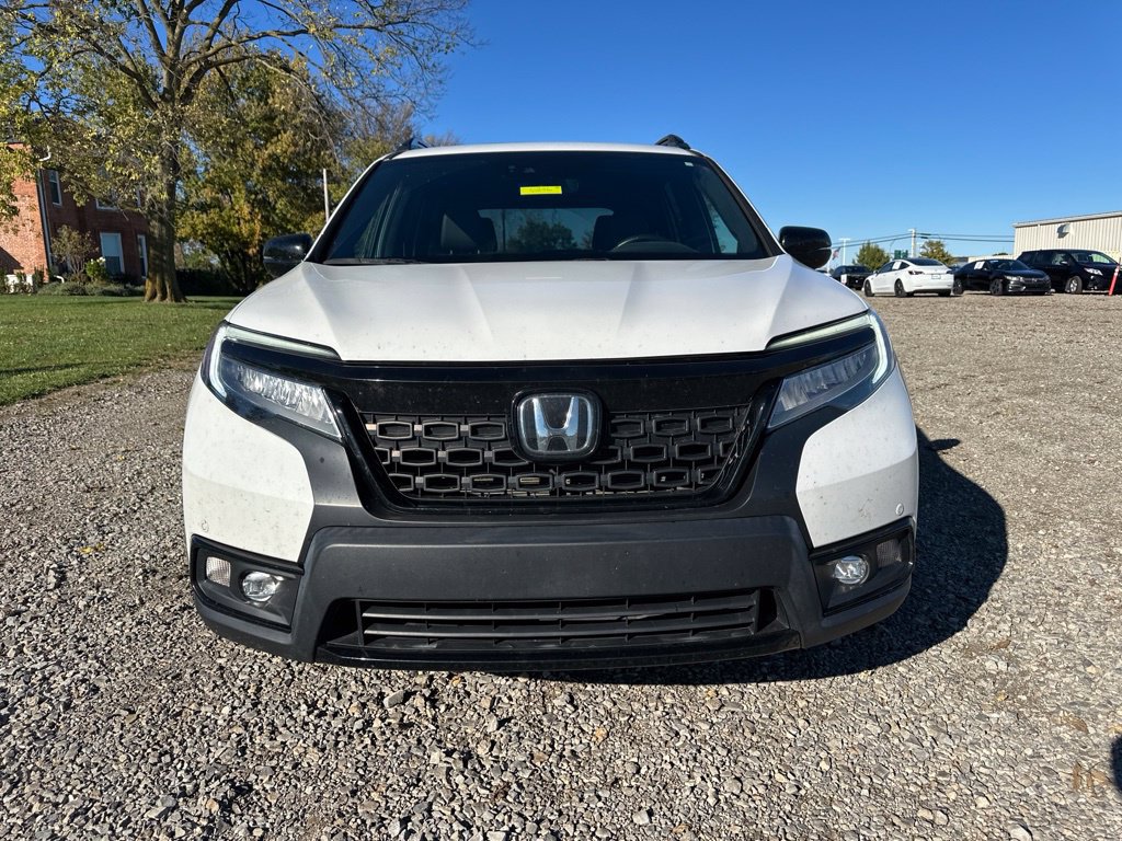 Used 2021 Honda Passport Elite image 2