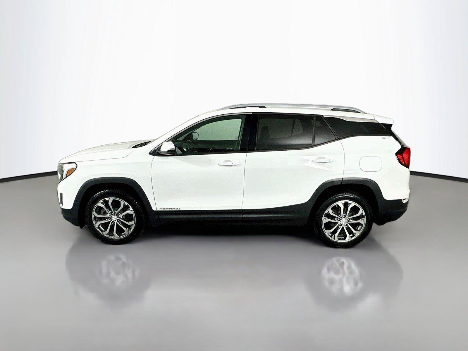 Used 2019 GMC Terrain SLT AWD/4WD image 8