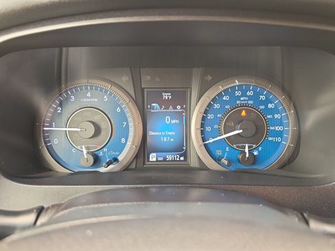 Used 2017 Toyota Sienna XLE FWD image 14