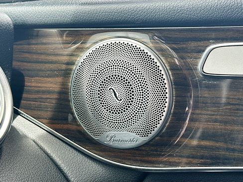 Used 2016 Mercedes-Benz GLC 300 image 6