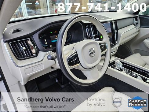 Certified 2023 Volvo XC60 T8 Ultimate image 19