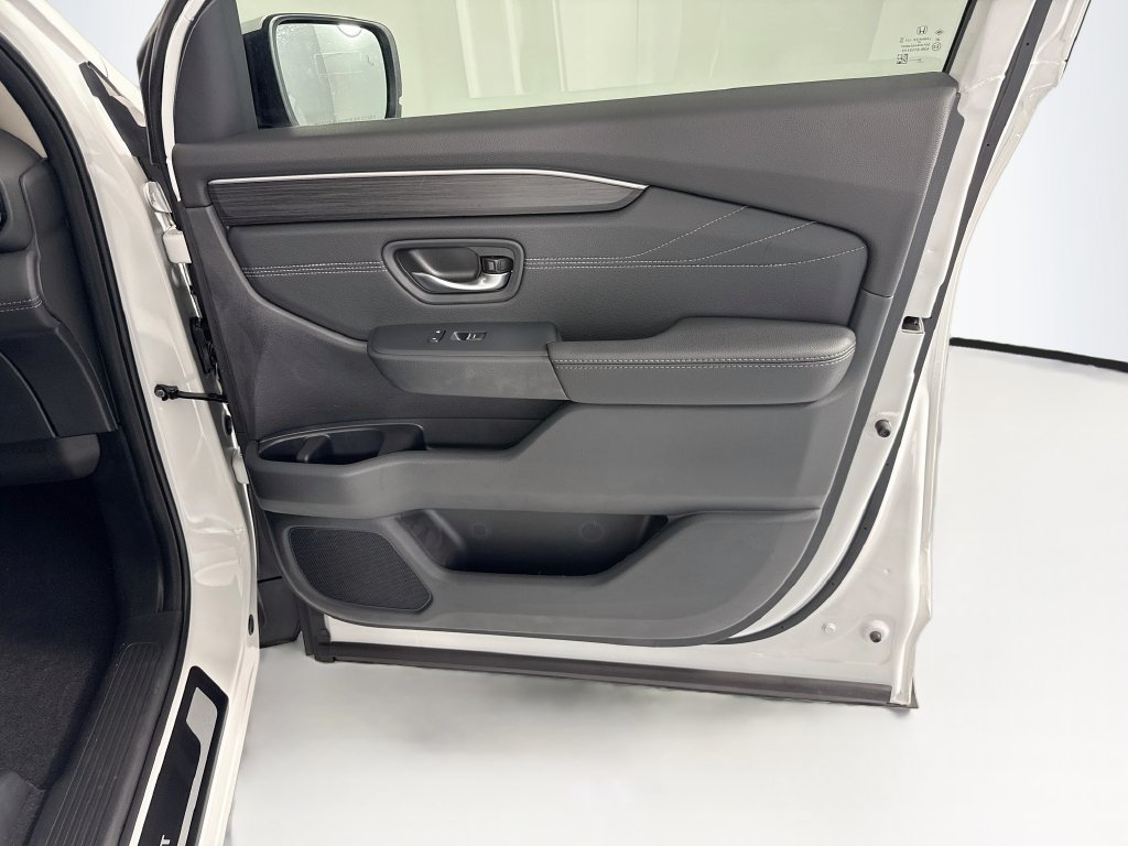 New 2026 Honda Pilot Touring image 26