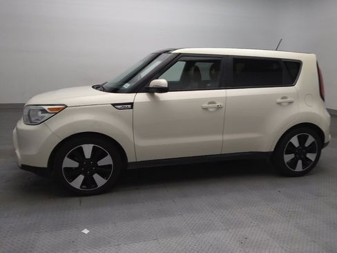 Used 2015 Kia Soul ! w/ Sun & Sound Package FWD image 2