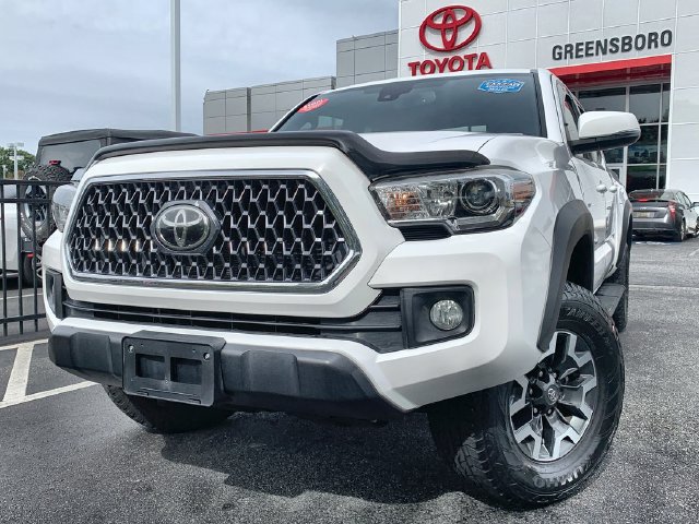 Certified 2019 Toyota Tacoma TRD Off-Road AWD/4WD image 1