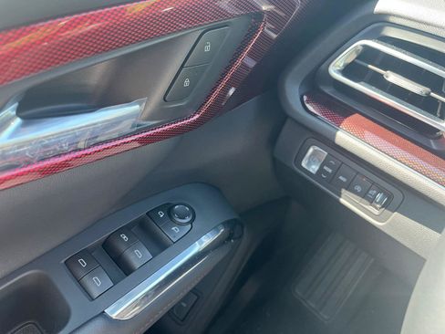 New 2026 Chevrolet Traverse Z71 AWD/4WD image 17