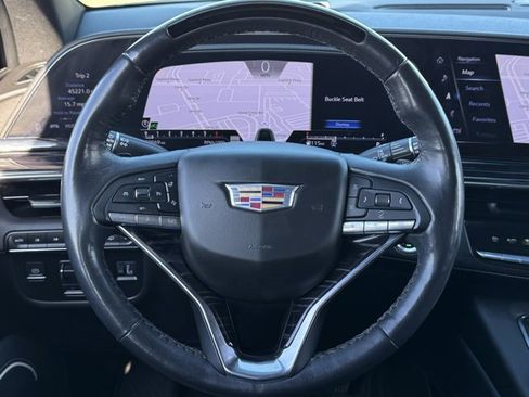 Used 2022 Cadillac Escalade Sport w/ Touring Package image 13