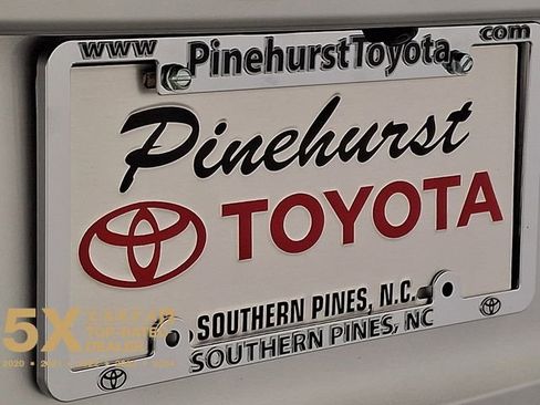 Used 2023 Nissan Rogue SV image 36