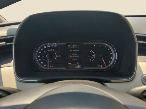 Used 2023 Hyundai Tucson SEL FWD image 13
