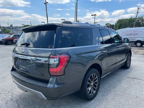 Used 2021 Ford Expedition Max Limited AWD/4WD image 6