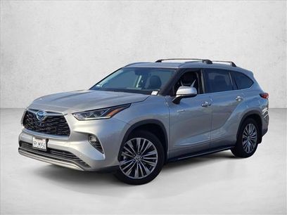 Used 2021 Toyota Highlander Platinum