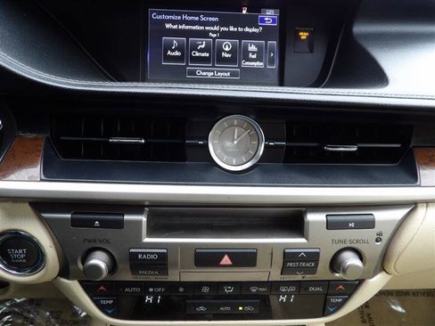 Used 2015 Lexus ES 350 image 24