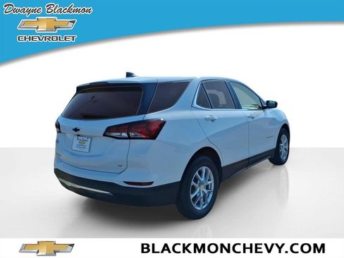 Used 2024 Chevrolet Equinox LT w/ LPO, Floor Liner Package FWD image 5