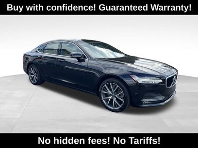 Used 2017 Volvo S90 T6 Momentum w/ Vision Package