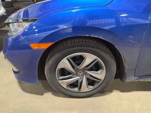 Used 2020 Honda Civic LX image 3