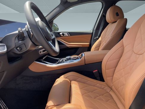 Used 2026 BMW X5 sDrive40i w/ M Sport Package image 5