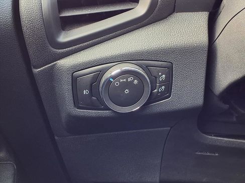 Used 2020 Ford EcoSport SE image 18
