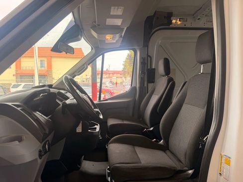 Used 2015 Ford Transit 250 148 Medium Roof image 18