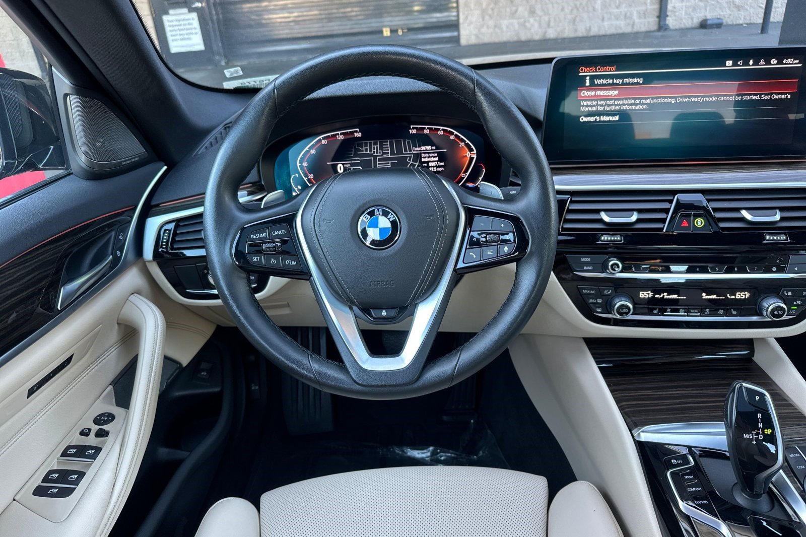 Certified 2023 BMW 540i w/ Premium Package RWD image 18