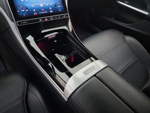 Certified 2023 Mercedes-Benz C 300 Sedan image 22