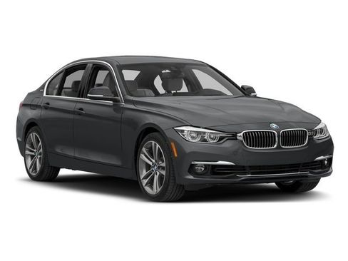 Used 2018 BMW 330e w/ Convenience Package image 28