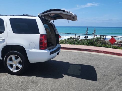 Used 2007 Chevrolet Tahoe LT w/ LT Preferred Equipment Group AWD/4WD image 7