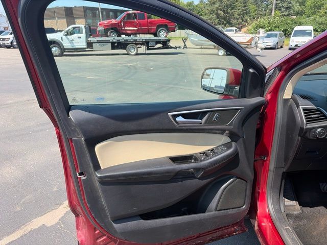 Used 2015 Ford Edge SEL w/ Equipment Group 201A AWD/4WD image 10