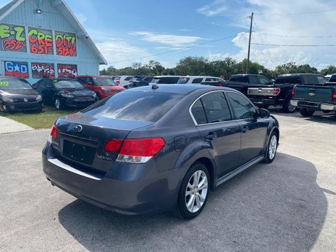 Used 2014 Subaru Legacy 2.5i Premium AWD/4WD image 7