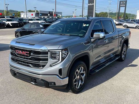 Used 2023 GMC Sierra 1500 SLT w/ SLT Premium Package AWD/4WD image 32