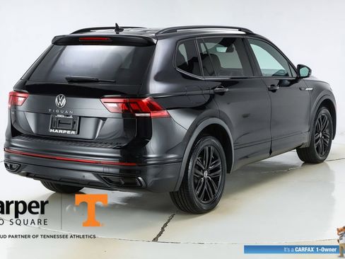 Used 2022 Volkswagen Tiguan SE R-Line FWD image 9
