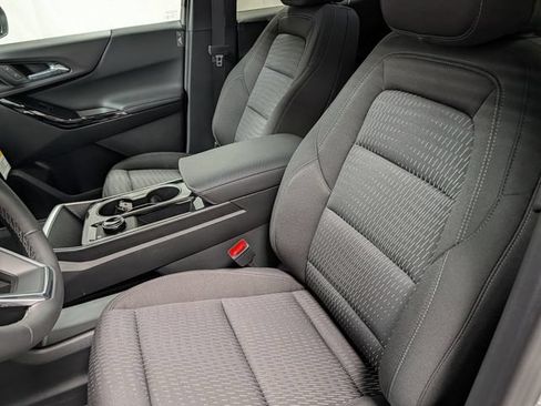 New 2026 Chevrolet Equinox LT FWD image 9