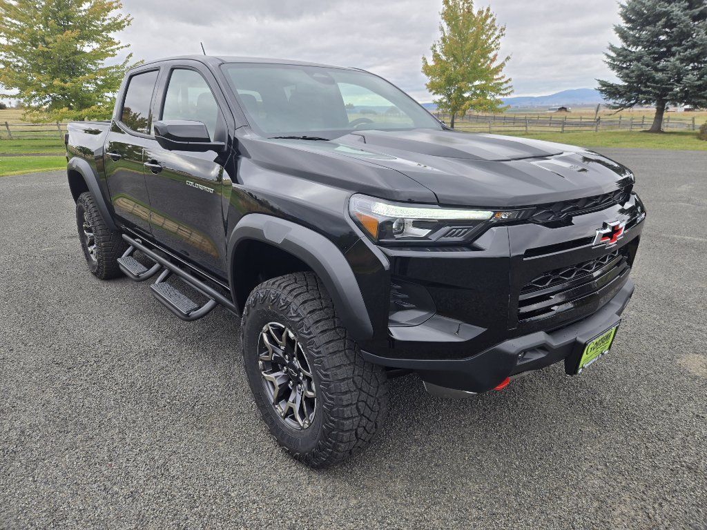 New 2026 Chevrolet Colorado ZR2 w/ Technology Package AWD/4WD image 1