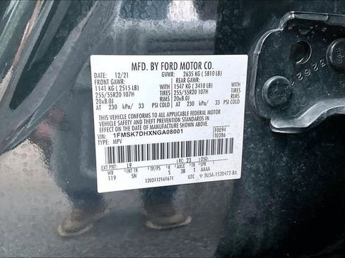 Used 2022 Ford Explorer XLT w/ Equipment Group 202A image 19