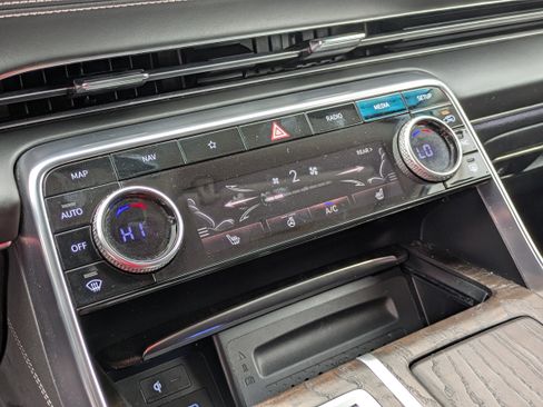 Used 2024 Genesis GV80 2.5T image 24