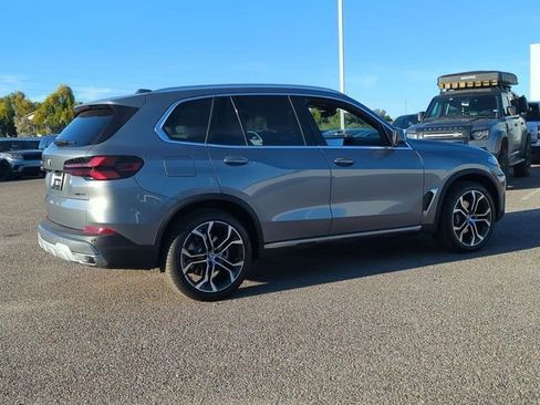 New 2026 BMW X5 sDrive40i w/ Premium Package RWD image 6
