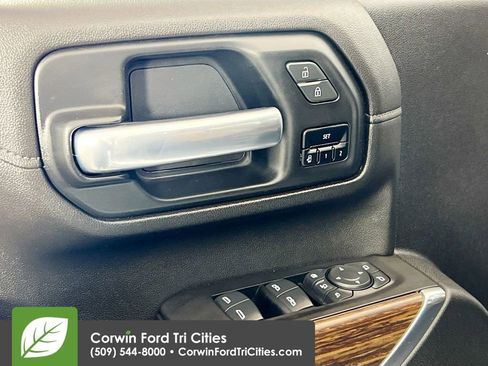 Used 2020 Chevrolet Silverado 3500 High Country w/ Z71 Off-Road Package image 12