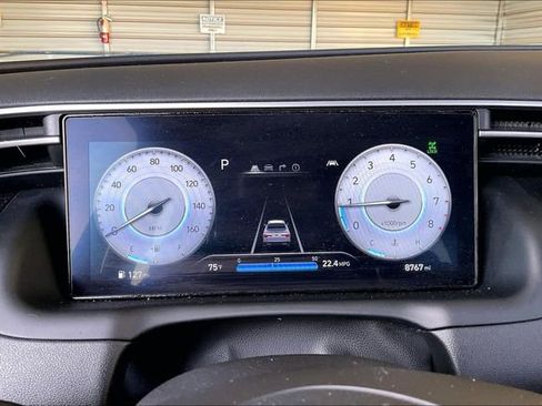 Used 2023 Hyundai Santa Cruz SEL Premium image 10