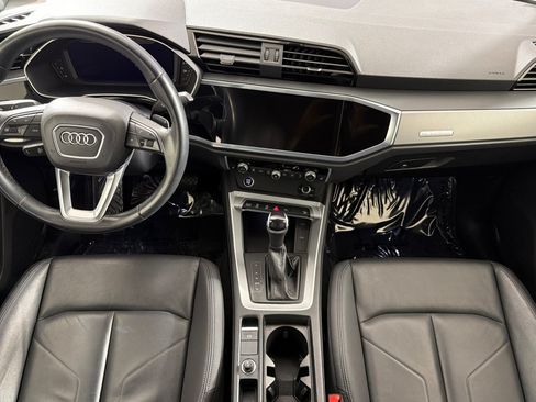 Used 2023 Audi Q3 2.0T Premium w/ Convenience Package AWD/4WD image 12