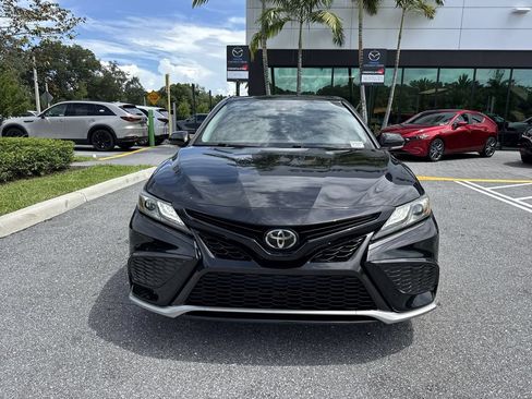 Used 2021 Toyota Camry XSE FWD image 29