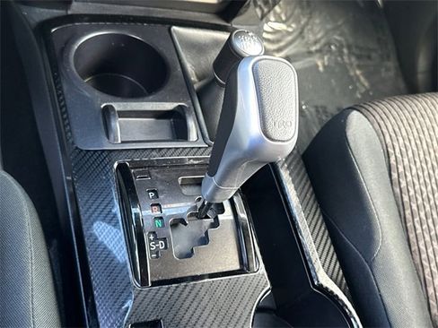 Certified 2024 Toyota 4Runner TRD Off-Road image 20